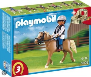 Playmobil Country 5108 - Hafllinger met paardenbox